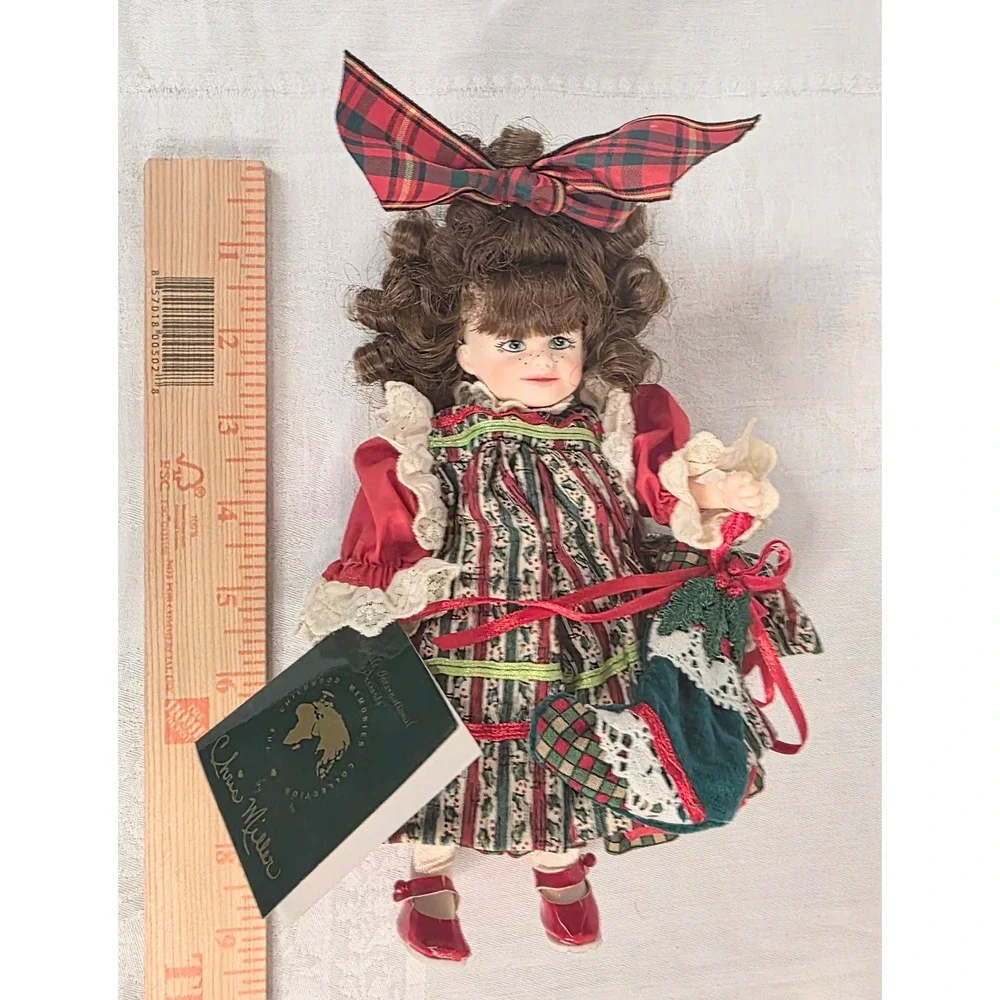 Carole the Childhood Memories Porcelain Doll Wardrobe Trunk Set Accessories